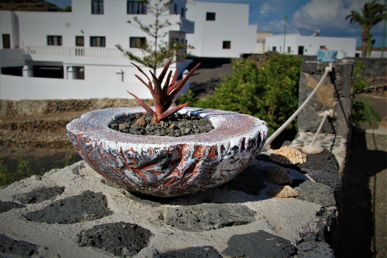Casa Caldera Guiguan Villa Tinajo Buitenkant foto